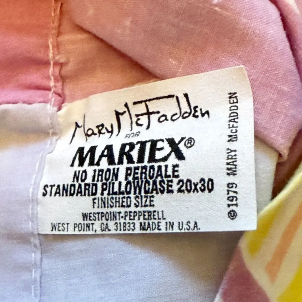 x2 Mary McFadden Martex Pastel Standard Pillowcase Abstract Floral Teal Ylw Pink